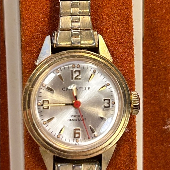 Bulova Caravelle watch N7 in original box